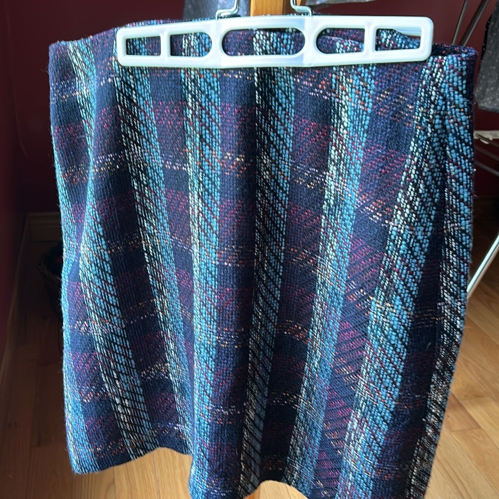 LOFT purple patterned skirt